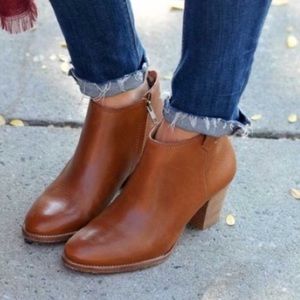 Madewell Billie ankle bootie in Pecan